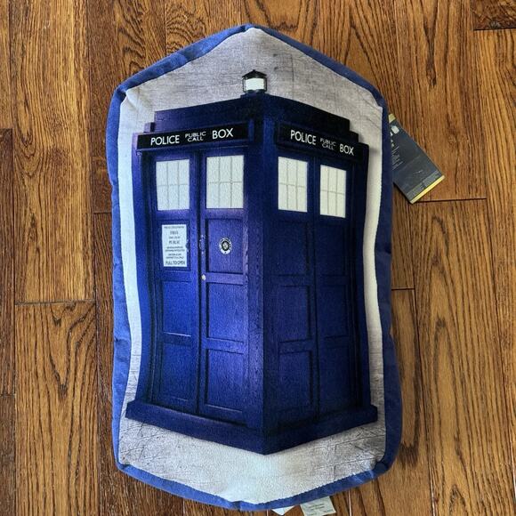 Doctor Who Tardis Pillow BBC Whovian Sci Fi Police Box Time Lord British UK New - Picture 1 of 16